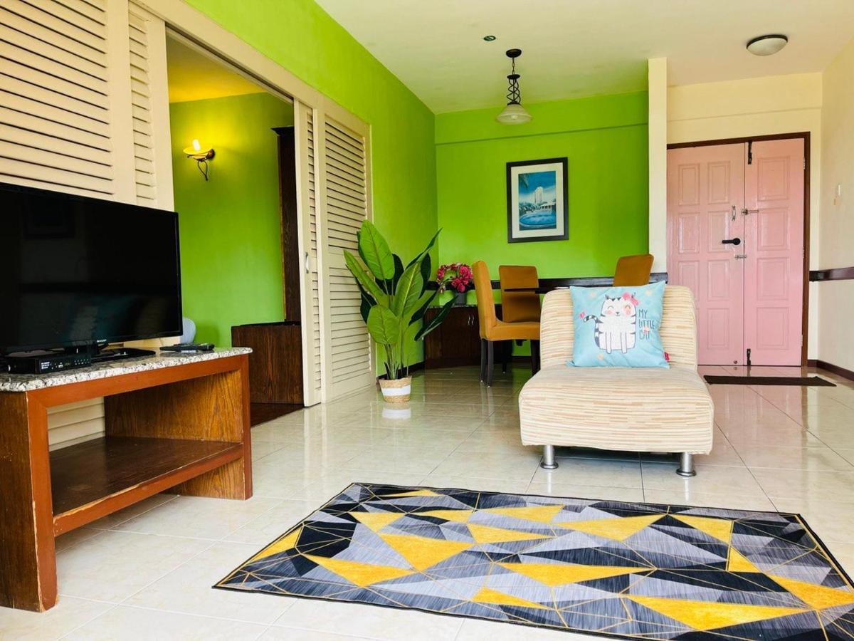 Dsavoy Afamosa Melaka Appartamento Esterno foto